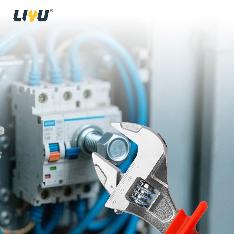 Insulating Tool Set 1000V High-voltage Wrench Open Set, Pliers Screwdriver 6-piece Set high quality